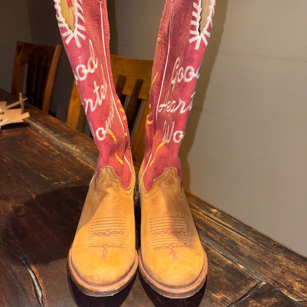 Macie Bean Willie Nelson Boots